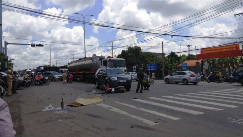 Một buổi trưa, 2 cụ ông thương vong vì tai nạn ảnh 1 Một buổi trưa, 2 cụ ông thương vong vì tai nạn ảnh 1